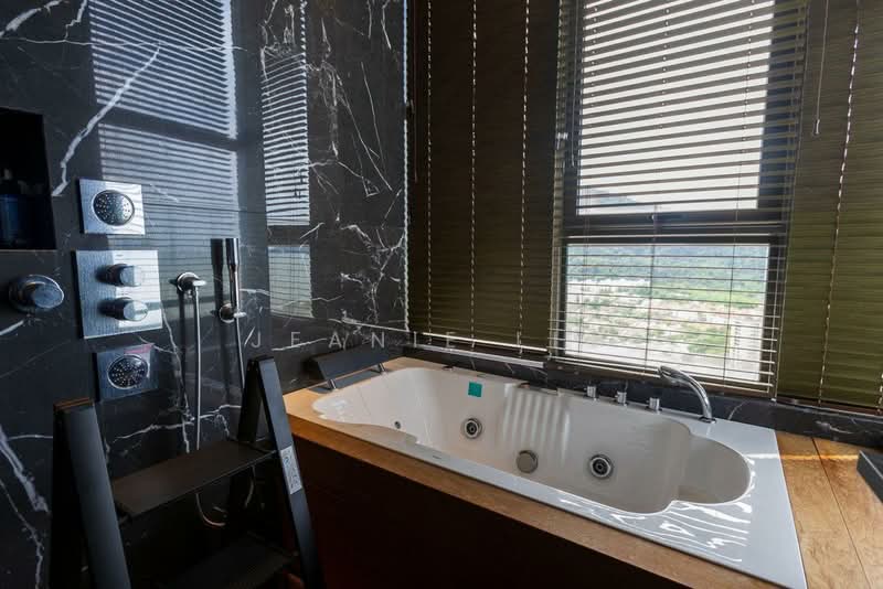 Condominium for Rent at The Marin at Ferringhi - Jeanie Lim - Bathroom - PropertyGuru.com.my