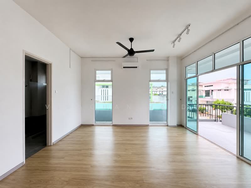 Bungalow for Rent in Rawang (Selangor) - Visaghan Naidu - Living Room - PropertyGuru.com.my
