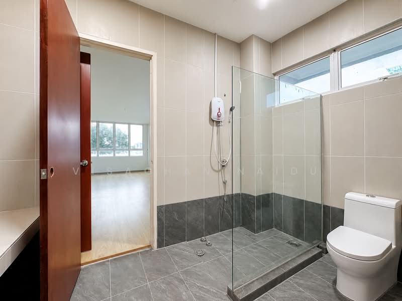Bungalow for Rent in Rawang (Selangor) - Visaghan Naidu - Bathroom - PropertyGuru.com.my