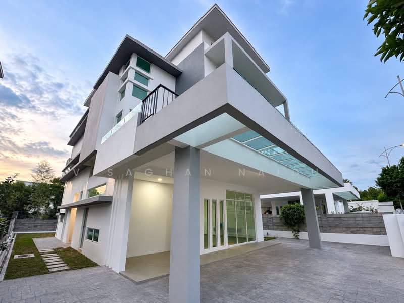 Bungalow for Rent in Rawang (Selangor) - Visaghan Naidu - Exterior - PropertyGuru.com.my