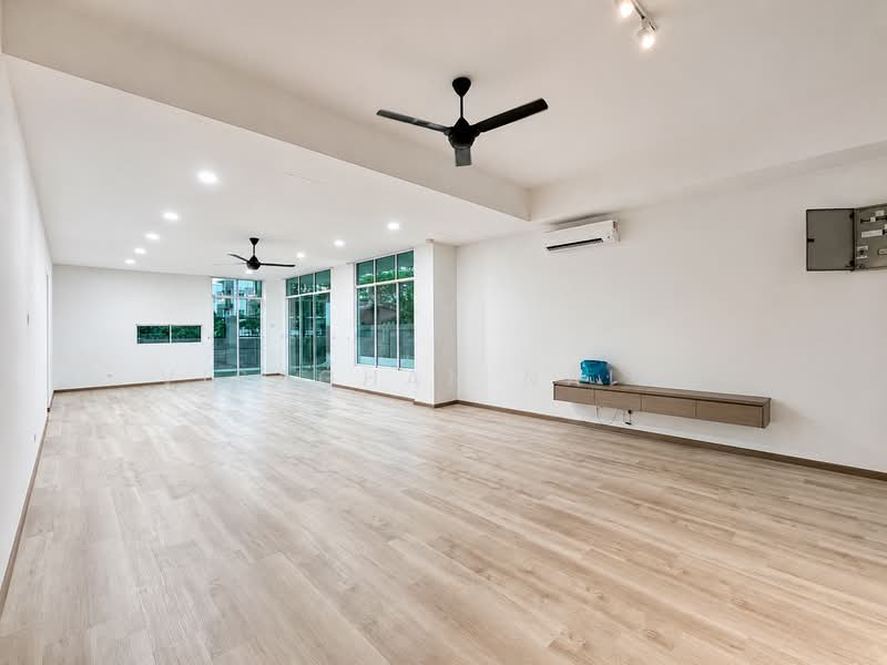 Bungalow for Rent in Rawang (Selangor) - Visaghan Naidu - Living Room - PropertyGuru.com.my