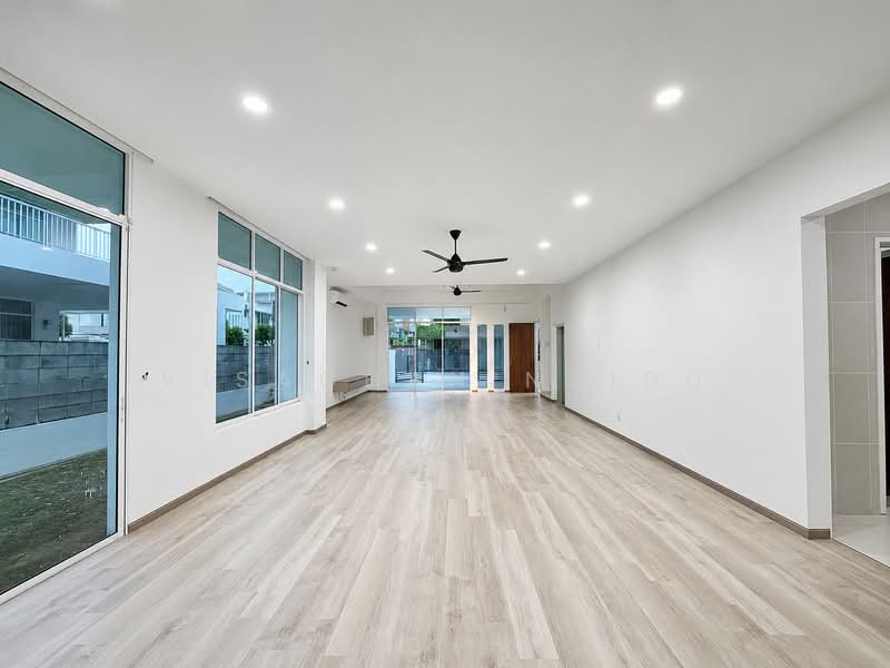 Bungalow for Rent in Rawang (Selangor) - Visaghan Naidu - Living Room - PropertyGuru.com.my