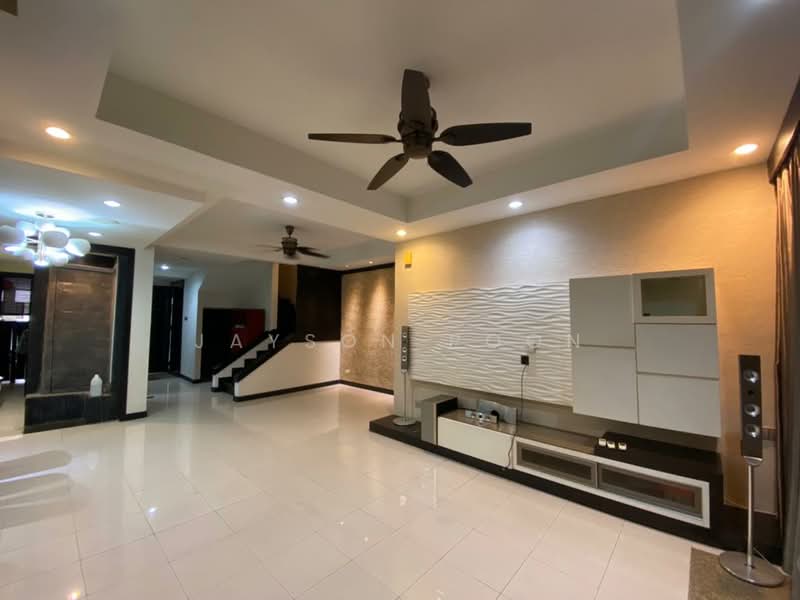 Rumah Teres 2 Tingkat untuk Disewa di Desa Parkcity (Kuala Lumpur) - Jayson Poon - Living Room - PropertyGuru.com.my