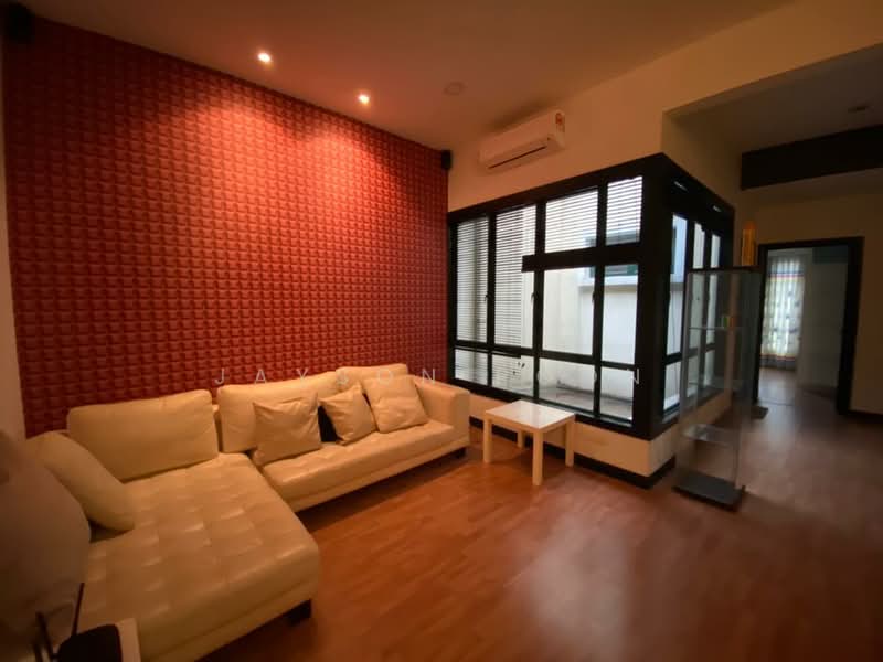 Rumah Teres 2 Tingkat untuk Disewa di Desa Parkcity (Kuala Lumpur) - Jayson Poon - Living Room - PropertyGuru.com.my