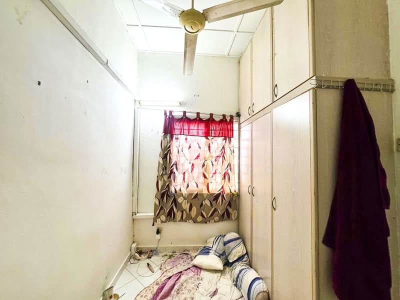 Condominium for Sale at Tiara Duta - Hanani Nordin - Bedroom - PropertyGuru.com.my