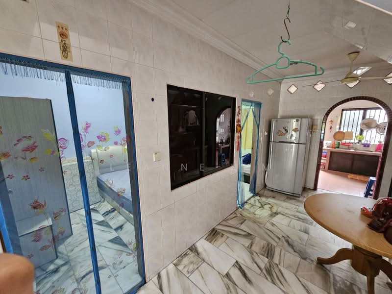 1-storey Terraced House for Sale in Bukit Gambir (Grisek) - Leanne Lim - PropertyGuru.com.my