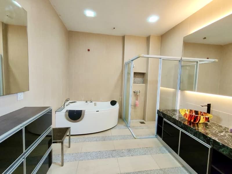 Rumah Berkembar untuk Dijual di Taman Pelangi (Johor Bahru) - Yik Tat - PropertyGuru.com.my