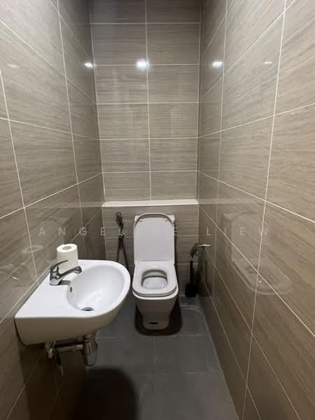 Servis Apartment untuk Disewa di Setia SKY Residences - Angeline LIEW - Bathroom - PropertyGuru.com.my