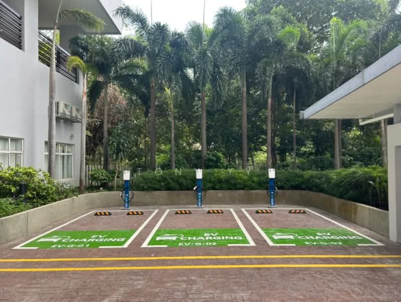 Condominium for Sale at 9 Bukit Utama Condominium - Tony YY - PropertyGuru.com.my