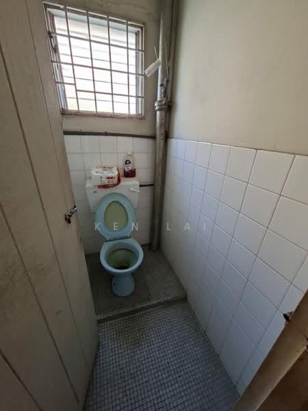 2-storey Terraced House for Sale in Taman Paramount (Petaling Jaya) - Ken Lai - Bathroom - PropertyGuru.com.my