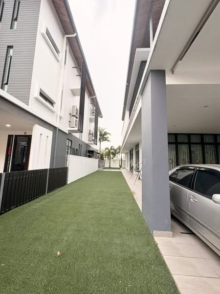 Rumah Banglo untuk Dijual di Senibong Cove (Masai) - Yik Tat - PropertyGuru.com.my