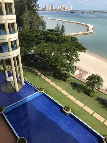 Kondominium untuk Dijual di 8 Gurney (The Shore Condominium) - Irene Goh - Pool - PropertyGuru.com.my