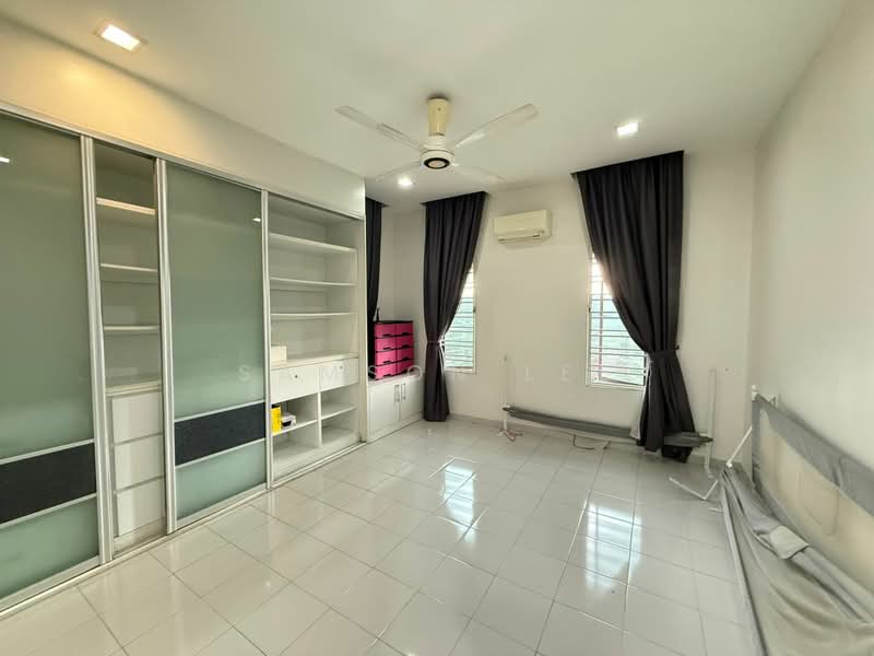 Condominium for Sale at T-Parkland - Samson Lee - Bedroom - PropertyGuru.com.my