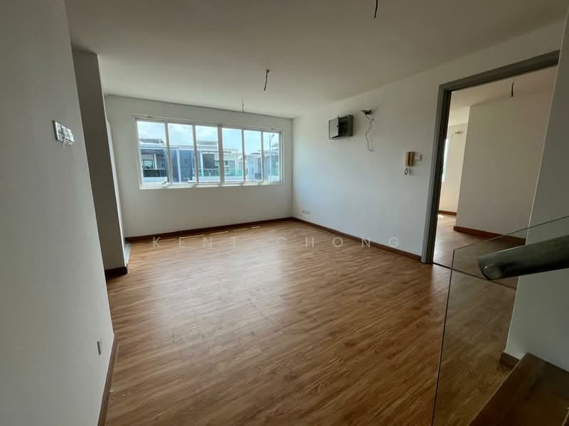 Semi-Detached House for Sale in D'Island (Puchong) - Kent Chong - Living Room - PropertyGuru.com.my