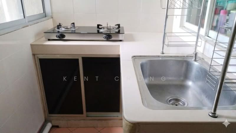 Kondominium untuk Dijual di Desa Impiana - Kent Chong - Kitchen - PropertyGuru.com.my