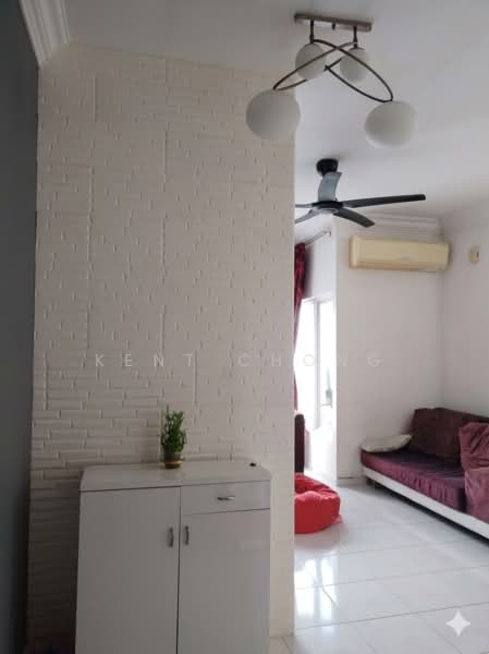 Kondominium untuk Dijual di Desa Impiana - Kent Chong - Living Room - PropertyGuru.com.my