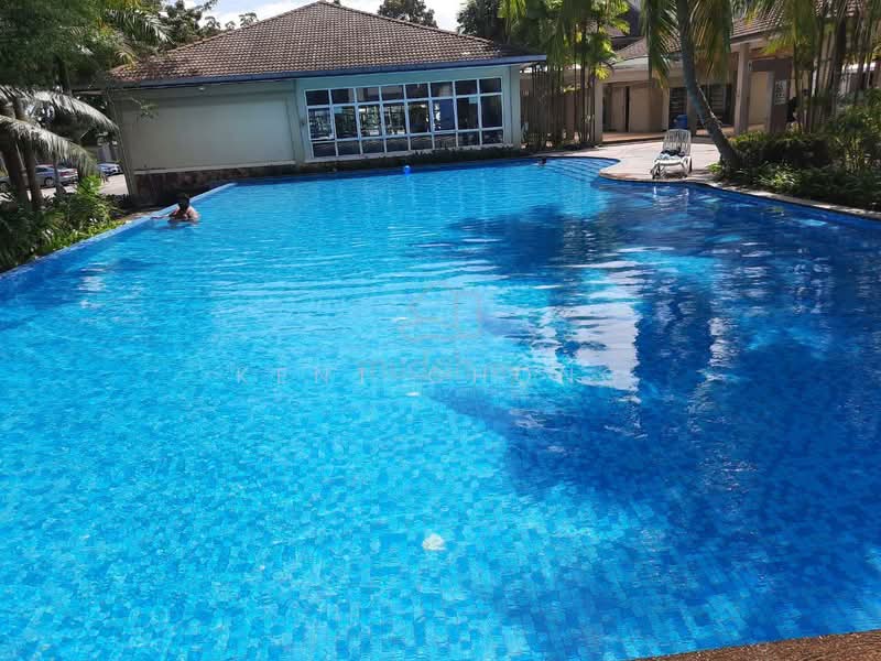 Kondominium untuk Dijual di Desa Impiana - Kent Chong - Pool - PropertyGuru.com.my