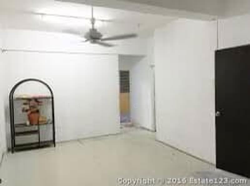 Flat for Sale at Pangsapuri Mawar (Bandar Baru Klang) - Elwin Chok - Living Room - PropertyGuru.com.my