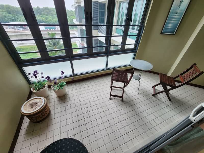 Servis Apartment untuk Disewa di Saujana Residency - Raymond Siew - Balcony - PropertyGuru.com.my