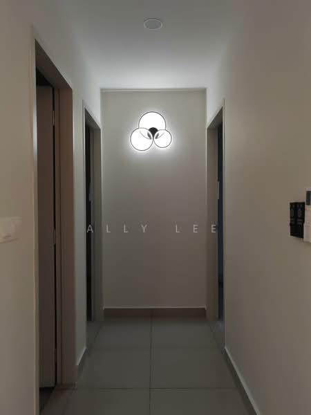 Servis Apartment untuk Disewa di M Oscar - Ally Lee - Corridor - PropertyGuru.com.my