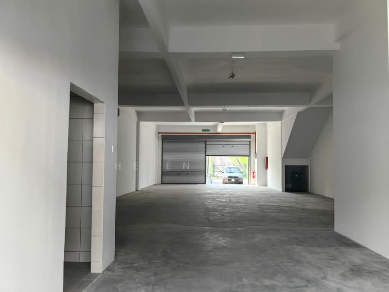 Terrace Factory for Rent in Taman Sri Bayu (Ampang) - Helen Wan - Entrance - PropertyGuru.com.my