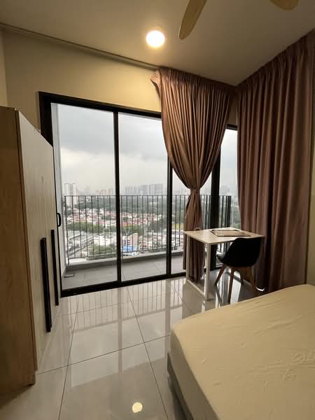 Condominium for Rent at The Birch - Jovi Soh - Bedroom - PropertyGuru.com.my