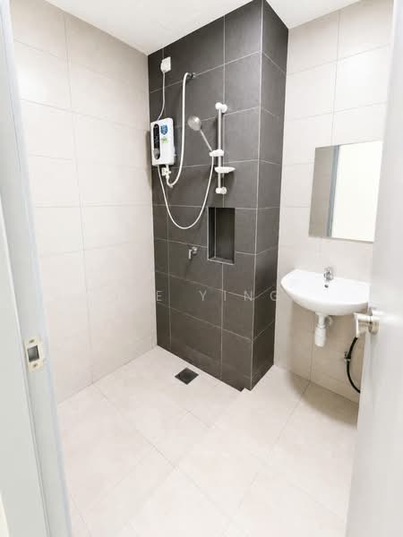 Servis Apartment untuk Disewa di Luminari - Jie Ying - Bathroom - PropertyGuru.com.my