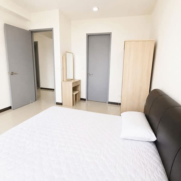 Servis Apartment untuk Disewa di Luminari - Darren Cham - Bedroom - PropertyGuru.com.my