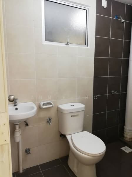 Apartment for Rent at De Bayu - Annie Kho - Bathroom - PropertyGuru.com.my