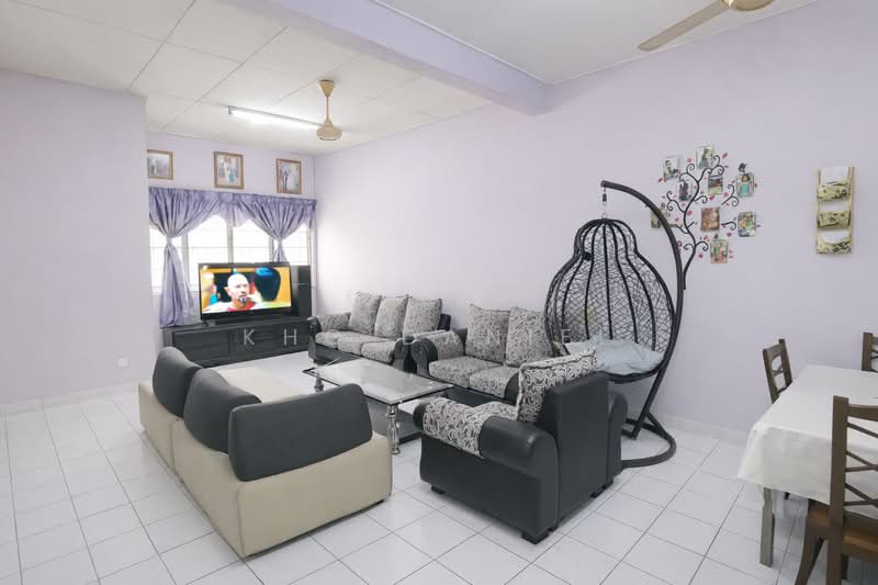 Rumah Bandar untuk Dijual di Bukit Rimau (Shah Alam) - Kho Daniel - Living Room - PropertyGuru.com.my