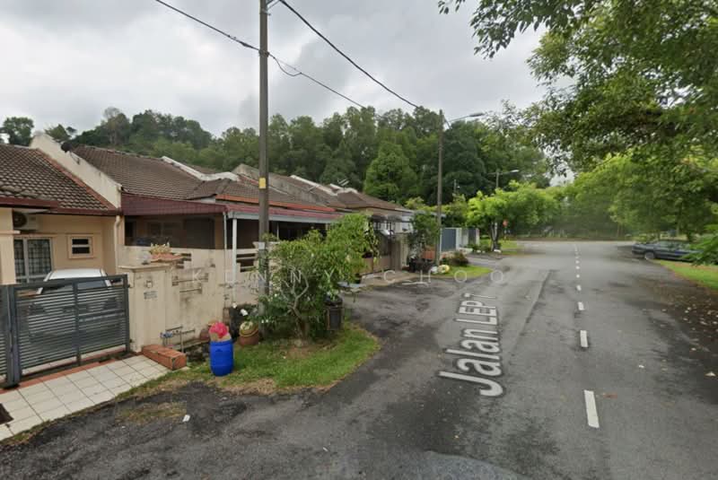 1-storey Terraced House for Sale in Lestari Putra (Seri Kembangan) - Kenny Choo - PropertyGuru.com.my