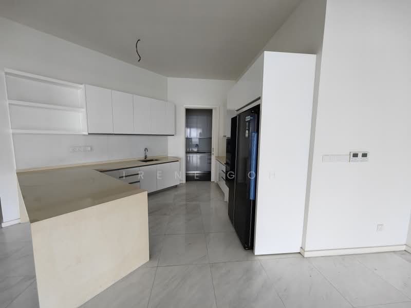 Kondominium untuk Dijual di Setia V Residences - Irene Goh - Kitchen - PropertyGuru.com.my