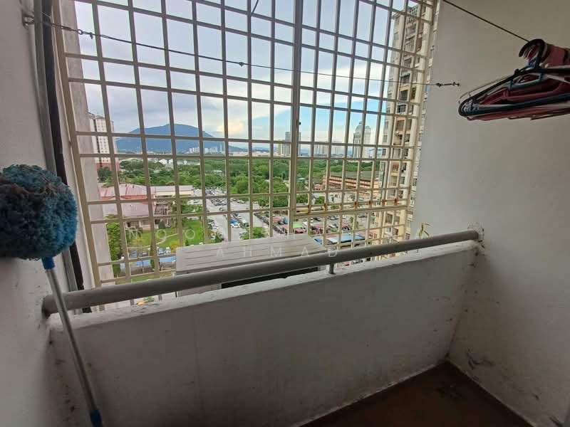 Kondominium untuk Dijual di Mutiara Condominium - Noor Shafina Ahmad - Balcony - PropertyGuru.com.my