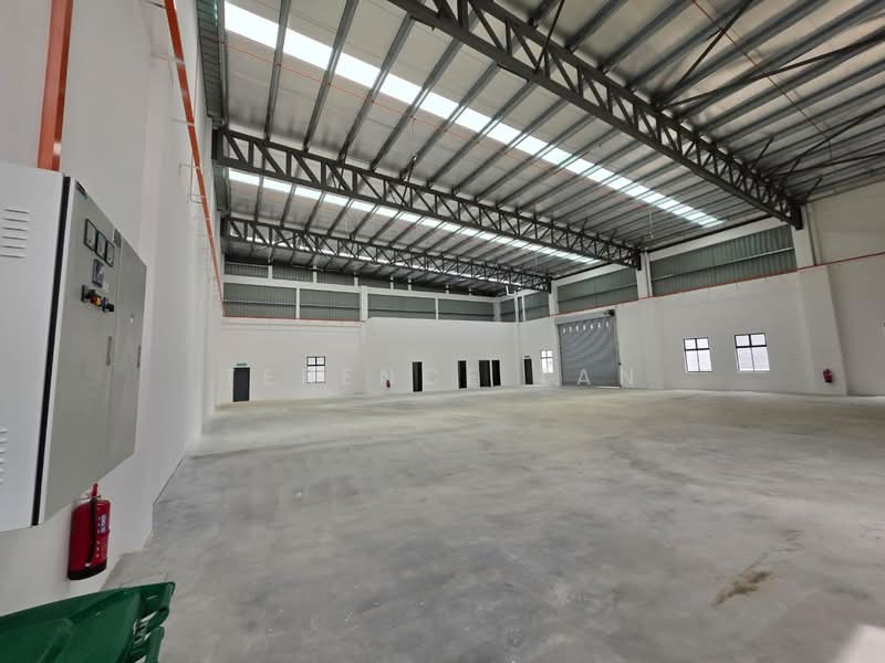 Factory for Rent in Eco Business Park 1 (Johor Bahru) - Terence Tan - Interior - PropertyGuru.com.my