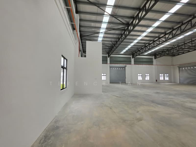 Factory for Rent in Eco Business Park 1 (Johor Bahru) - Terence Tan - Interior - PropertyGuru.com.my