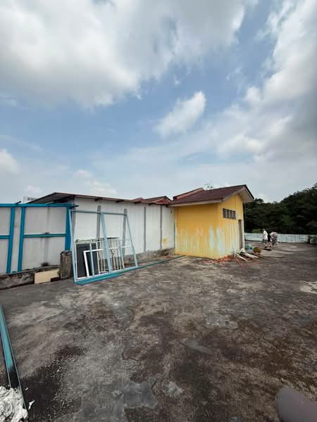 Shop / Office for Rent in Taman Scientex Pasir Gudang (Pasir Gudang) - Ray Tung - Roof - PropertyGuru.com.my