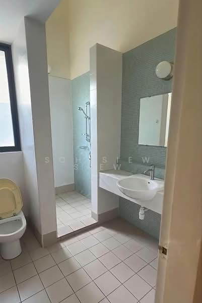 Rumah Teres 2 Tingkat untuk Disewa di Desa Parkcity (Kuala Lumpur) - Soh Siew Siew - Bathroom - PropertyGuru.com.my