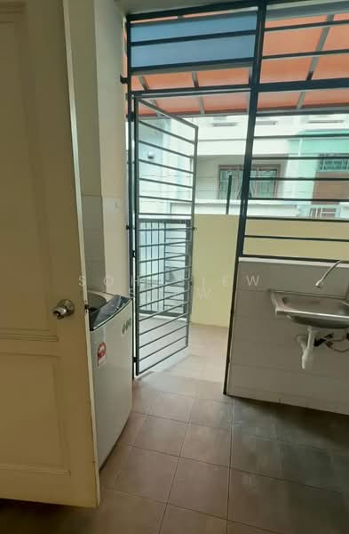 Rumah Teres 2 Tingkat untuk Disewa di Desa Parkcity (Kuala Lumpur) - Soh Siew Siew - Kitchen - PropertyGuru.com.my
