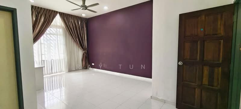 2-storey Terraced House for Sale in Taman Setia Indah (Tebrau) - Ray Tung - Living Room - PropertyGuru.com.my