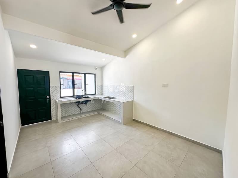 1-storey Terraced House for Sale in Bandar Baru Sri Petaling (Sri Petaling) - Fauran Nawawi - PropertyGuru.com.my