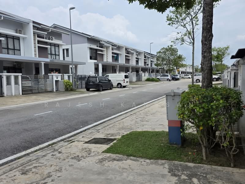 Rumah Teres 2 Tingkat untuk Dijual di Rawang (Selangor) - Rajesh Kanesan - Exterior - PropertyGuru.com.my