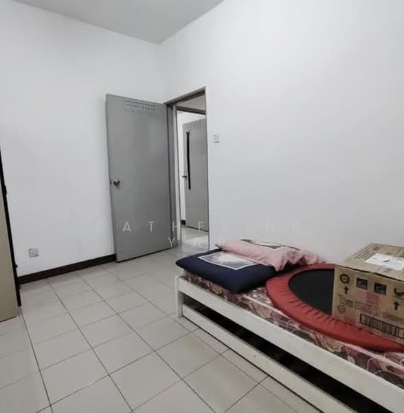 Kondominium untuk Dijual di Meadow Park 2 - Catherine Yap - PropertyGuru.com.my