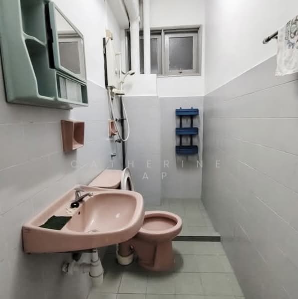 Kondominium untuk Dijual di Meadow Park 2 - Catherine Yap - PropertyGuru.com.my