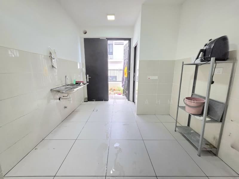 Rumah Teres 2 Tingkat untuk Dijual di Elmina (Shah Alam) - Wan Azlan Ahmad - PropertyGuru.com.my