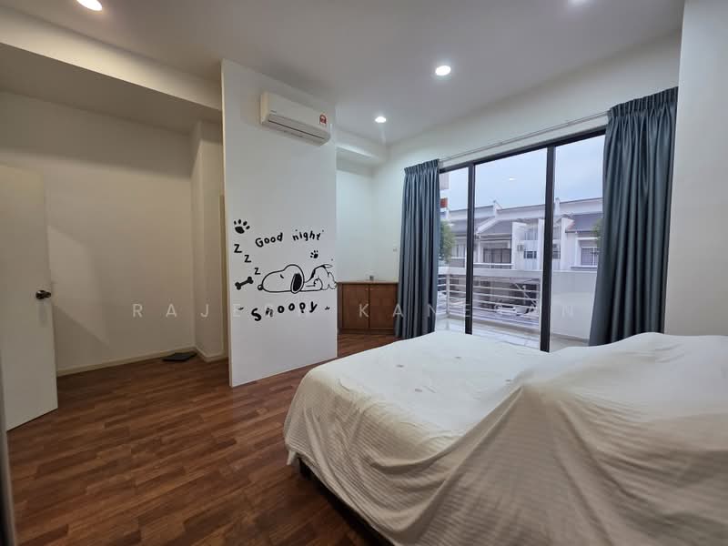2-storey Terraced House for Sale in Rawang (Selangor) - Rajesh Kanesan - Bedroom - PropertyGuru.com.my