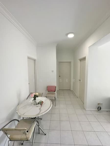 Kondominium untuk Disewa di Taman Desa Relau 2 - Weng Sern - Corridor - PropertyGuru.com.my