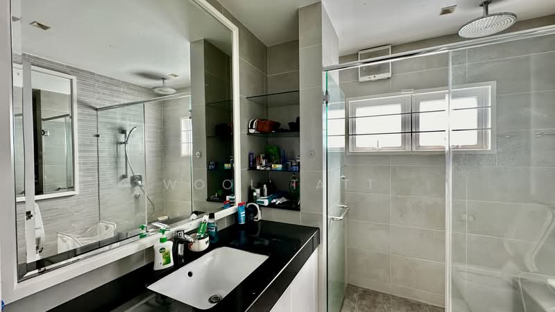 Rumah Banglo untuk Dijual di Bangsar (Kuala Lumpur) - Wooi Tatt - Bathroom - PropertyGuru.com.my