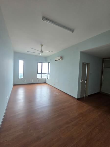 Condominium for Sale at Zefer Hill Residence - Justin Lim - Living Room - PropertyGuru.com.my