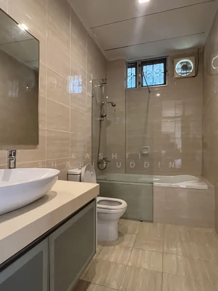 Bungalow for Sale in Ukay Heights (Ampang) - Kashfi Sharifuddin - Bathroom - PropertyGuru.com.my
