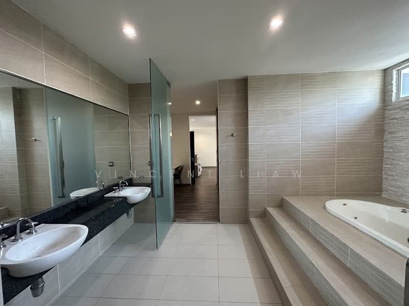 Rumah Berkembar untuk Dijual di Tropicana (Selangor) - Vincent Liaw - Bathroom - PropertyGuru.com.my